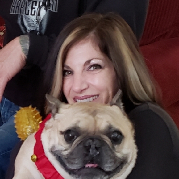 Meet your Posher, Michelle - Picture 2 of 2